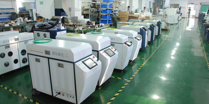 通發(fā)激光TFL-80PF<a href='http://www.02369.net/product/2.htm' class='text_a'>光纖<a href='http://www.02369.net' class='text_a'>激光焊接機(jī)</a></a>
